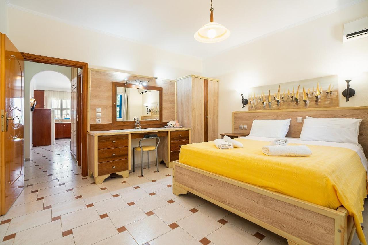 Livadia Beach Suite 外观 照片